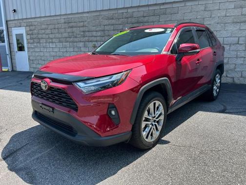 2023 Toyota RAV4 XLE Premium
