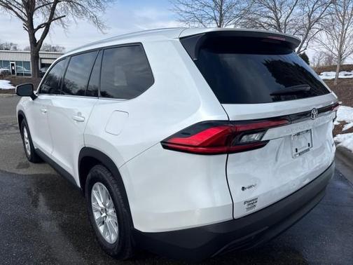 2024 Toyota Grand Highlander Hybrid XLE