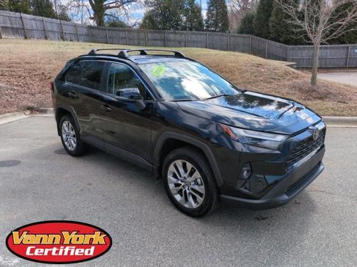 2025 Toyota RAV4 XLE Premium