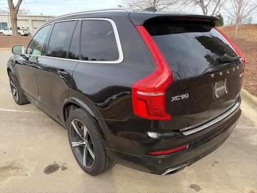 2019 Volvo XC90 T6 R-Design