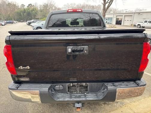 2018 Toyota Tundra SR5