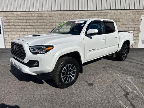2023 Toyota Tacoma TRD Sport