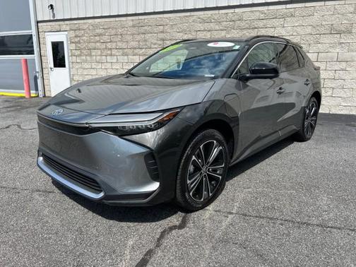 2024 Toyota bZ4X Limited