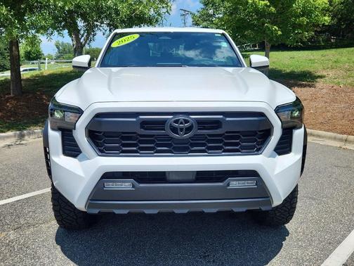 Ice Cap 2025 Toyota Tacoma TRD Off Road