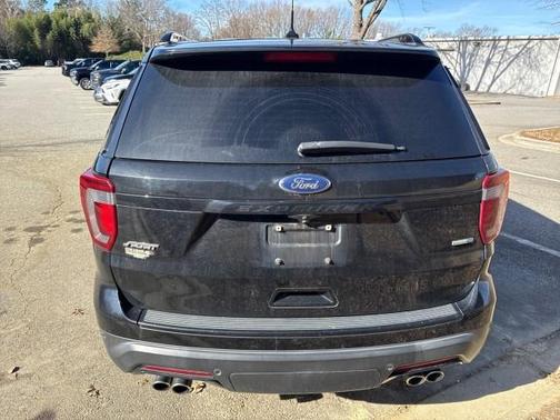 2018 Ford Explorer sport