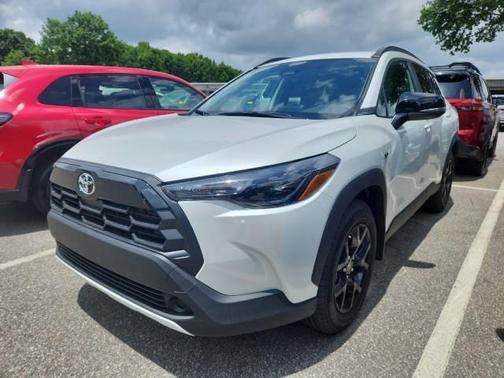 Wind Chill Pearl 2026 Toyota Corolla Cross LE