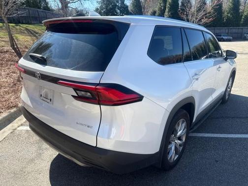 2024 Toyota Grand Highlander LIMITED