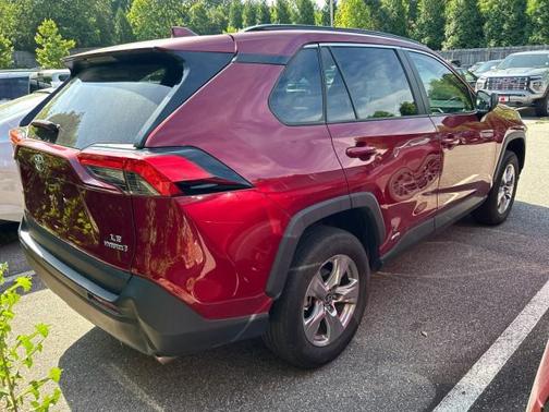 2023 Toyota RAV4 Hybrid LE