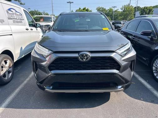 2025 Toyota RAV4 Hybrid SE