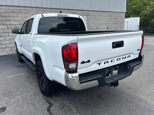 2022 Toyota Tacoma SR5