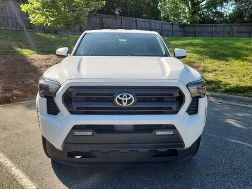 Ice 2026 Toyota Tacoma SR5