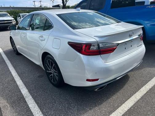 2016 Lexus ES 350 Base