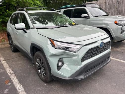 2023 Toyota RAV4 Hybrid XLE Premium