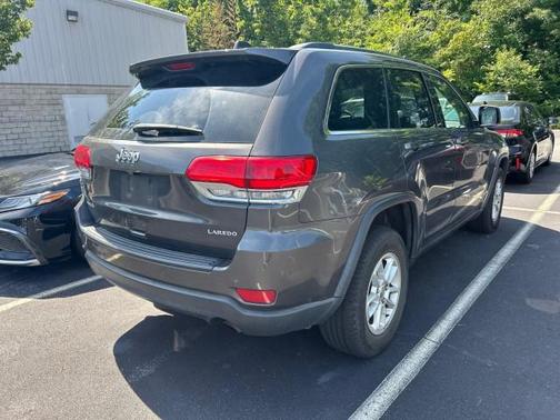 2019 Jeep Grand Cherokee Laredo