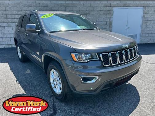 2019 Jeep Grand Cherokee Laredo