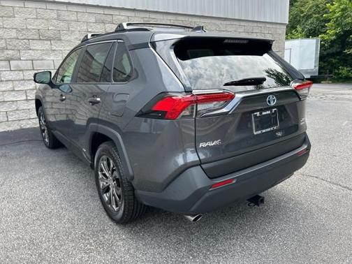 2023 Toyota RAV4 Hybrid XLE Premium