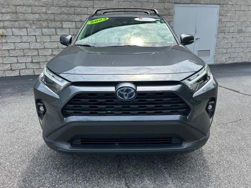 2023 Toyota RAV4 Hybrid XLE Premium