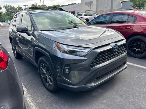 2023 Toyota RAV4 Hybrid XLE Premium