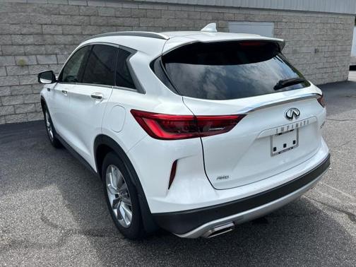 2021 INFINITI QX50 LUXE AWD