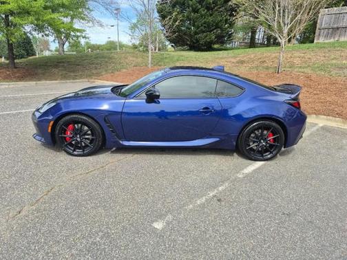 Blue 2024 Toyota GR86 Base