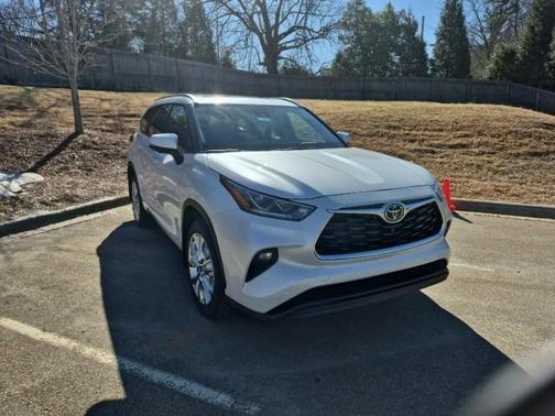 2026 Toyota Highlander Hybrid Limited