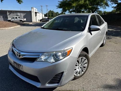 Classic Silver Metallic 2012 Toyota Camry LE