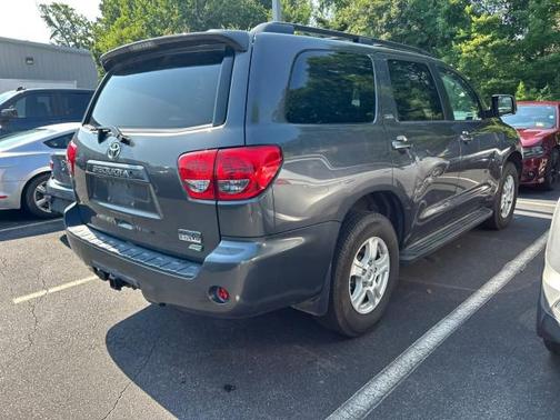 2015 Toyota Sequoia SR5