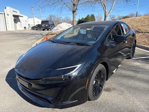 2026 Toyota Prius Plug-In Hybrid SE