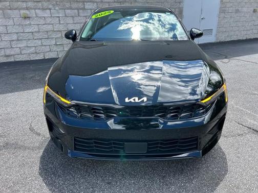 2025 Kia K5 LXS