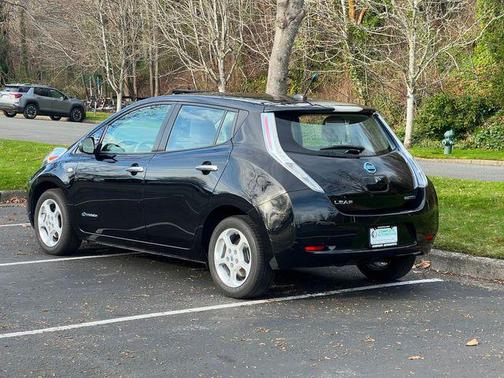 2012 Nissan Leaf SL