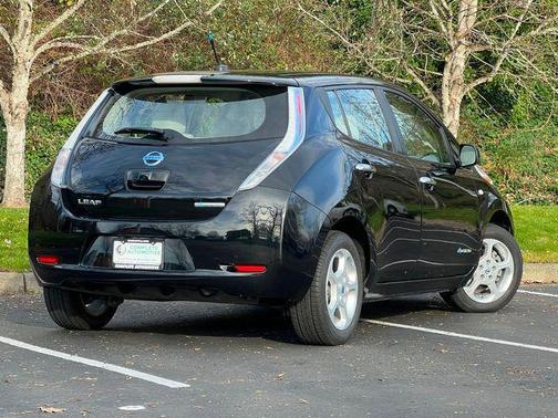 2012 Nissan Leaf SL
