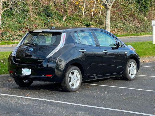 2012 Nissan Leaf SL