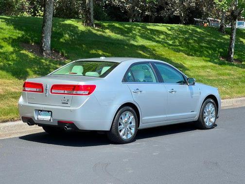 2012 Lincoln MKZ Hybrid Base