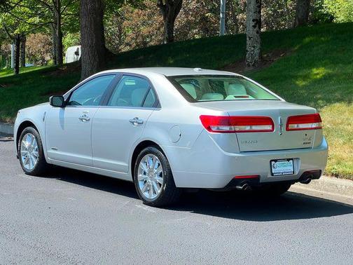 2012 Lincoln MKZ Hybrid Base