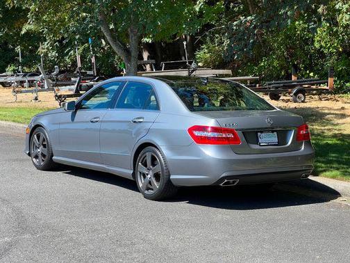2010 Mercedes-Benz E-Class Premium 1 Pkgs Local 2 Owner Save $43,870 From New