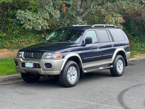 2004 Mitsubishi Montero Sport XLS