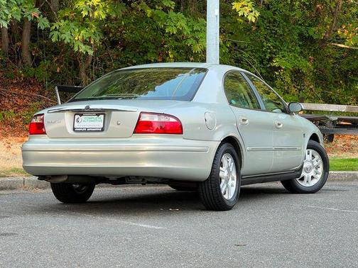 2005 Mercury Sable LS