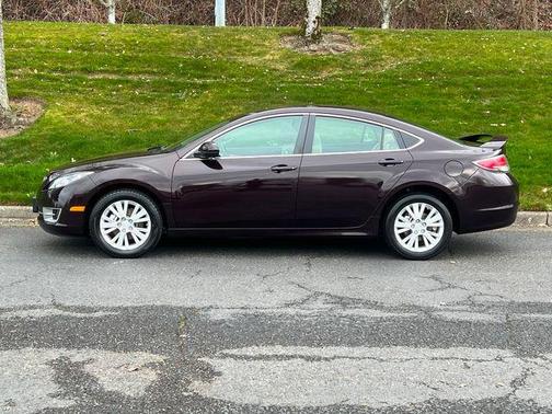 2010 Mazda Mazda6 i Touring Plus