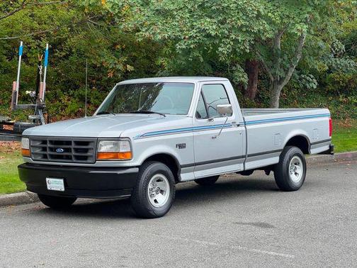 1996 Ford F-150 Local 128,322 Mile 4.9L 6 Cylinder Auto All Stock