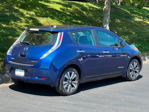 2016 Nissan Leaf SV