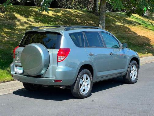 2006 Toyota RAV4 Base