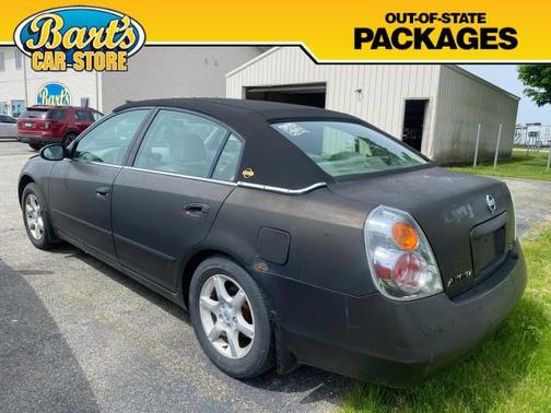 Super Black 2004 Nissan Altima 2.5 S