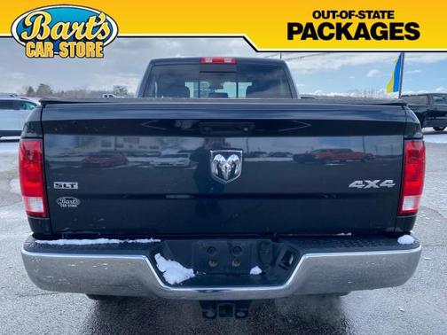 2017 RAM 2500 SLT Crew Cab 4x4 6'4' Box