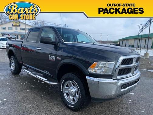 2017 RAM 2500 SLT Crew Cab 4x4 6'4' Box