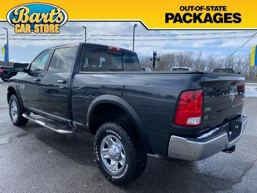 2017 RAM 2500 SLT Crew Cab 4x4 6'4' Box