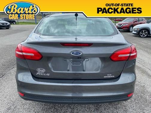 Magnetic 2016 Ford Focus SE