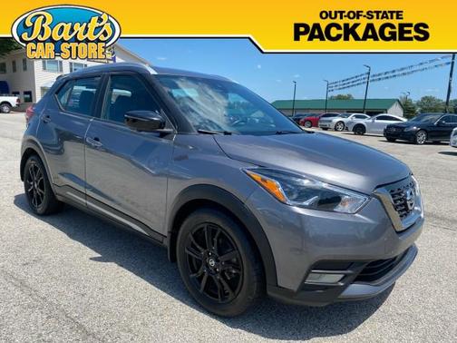 Gun Metallic 2020 Nissan Kicks SR
