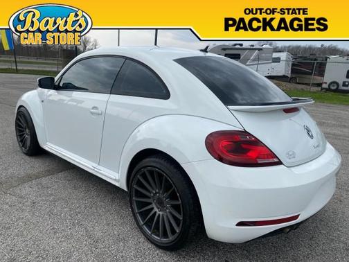 Pure White 2019 Volkswagen Beetle 2.0T S