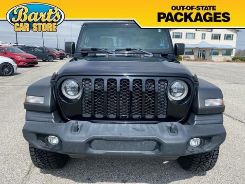 Black Clearcoat 2020 Jeep Gladiator Sport S