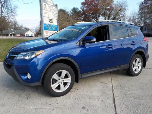 2014 Toyota RAV4 XLE